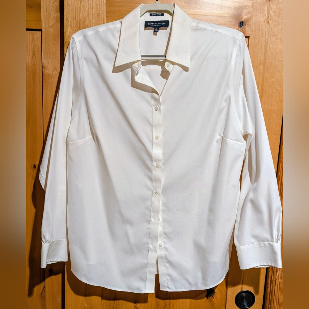 Jones New York Dress Shirt Easy Care Signature Woman Plus Size 1X Crisp White